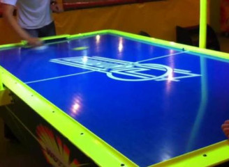 Як грати в аерохокей: правила, історія і традиції аерохоккея