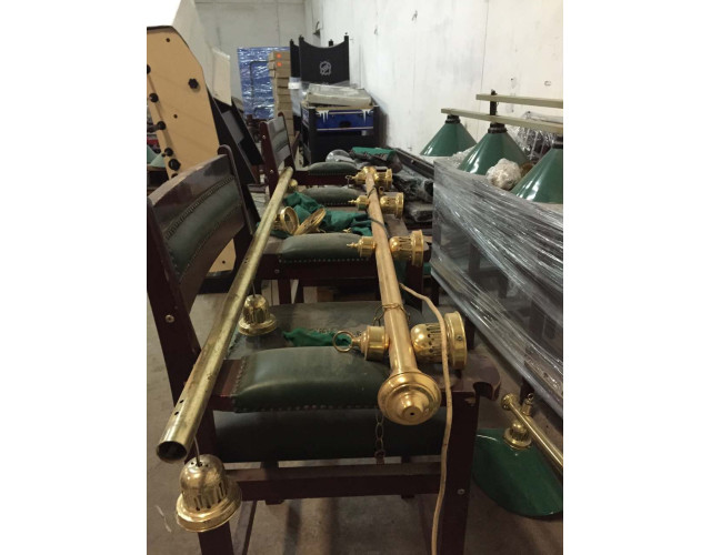 Світильник на 4 плафонa БВ