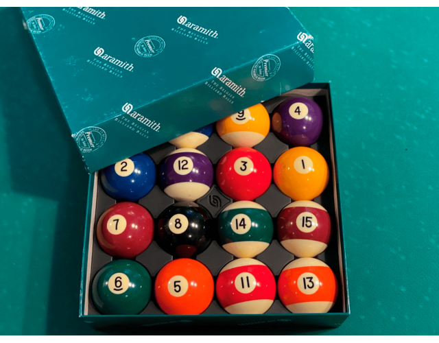 Кулі Aramith Premier 57,2мм пул бу