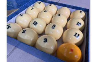 Кулі Aramith Super PRO 68мм бу